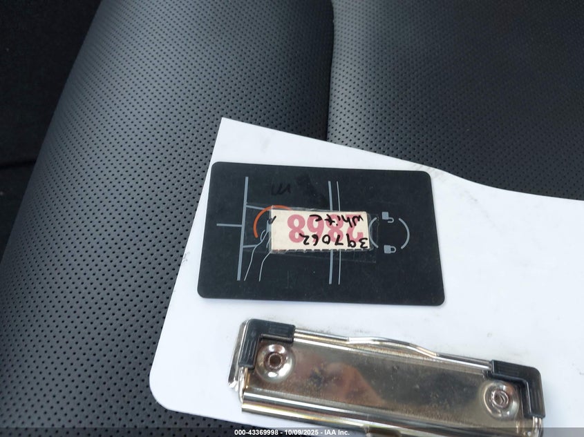 2023 Tesla Model X Dual Motor All-Wheel Drive/Standard Range VIN: 7SAXCAE50PF397062 Lot: 43369998