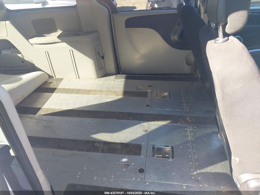 2015 Ram Cargo Tradesman VIN: 2C4JRGAG4FR532039 Lot: 43370107