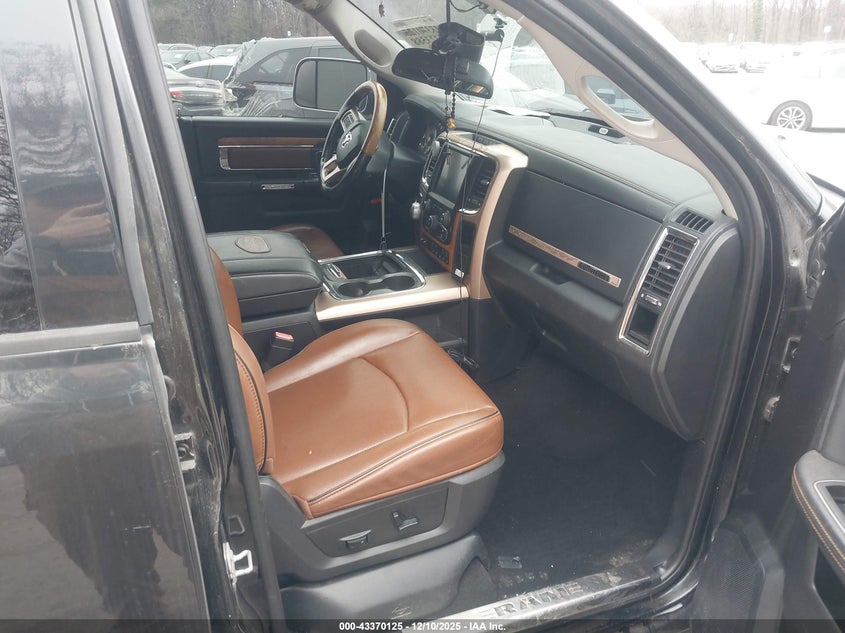1C6RR7PM7GS186835 2016 RAM 1500 photo no. 5