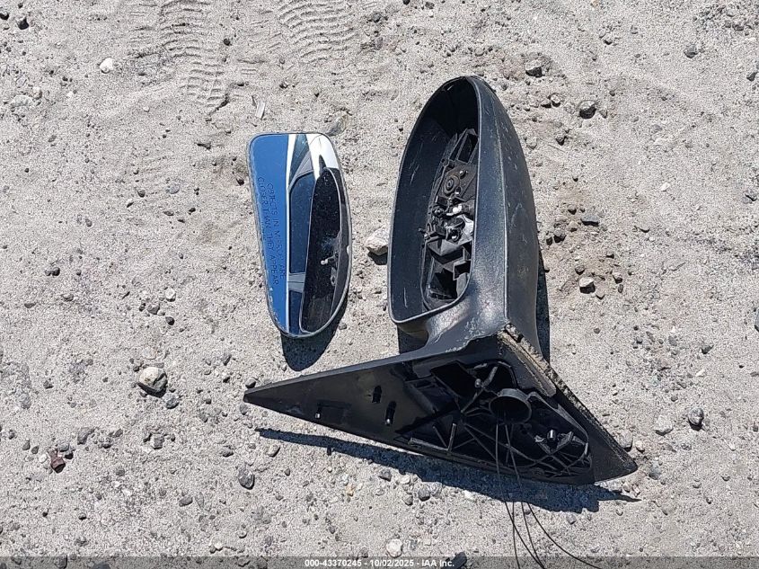 2007 Ford Focus S/Se/Ses VIN: 1FAHP34N47W331201 Lot: 43370245