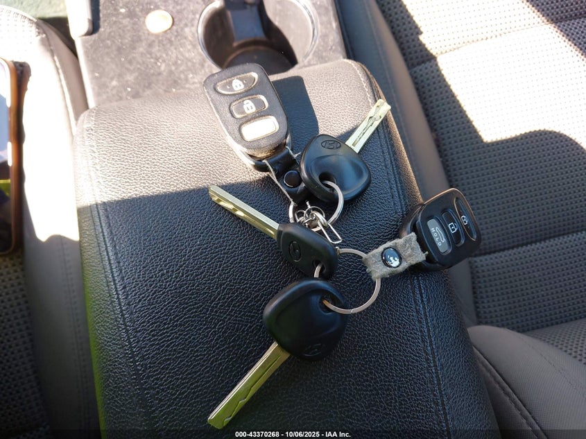 2012 Hyundai Sonata Gls VIN: 5NPEB4AC4CH390351 Lot: 43370268