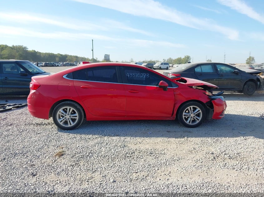 2018 CHEVROLET CRUZE LT AUTO - 1G1BE5SM1J7112041