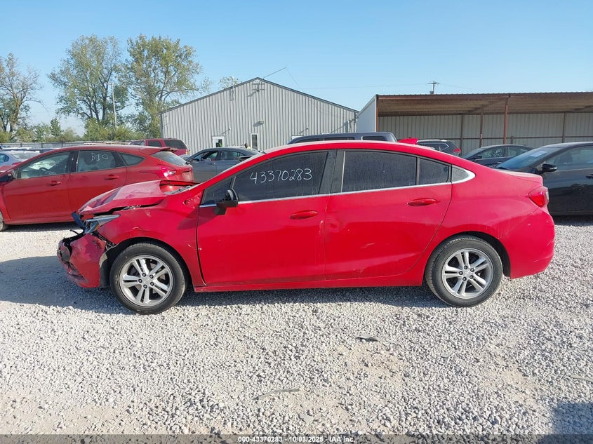 2018 CHEVROLET CRUZE LT AUTO - 1G1BE5SM1J7112041