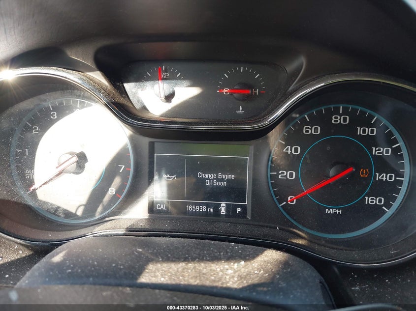 2018 CHEVROLET CRUZE LT AUTO - 1G1BE5SM1J7112041