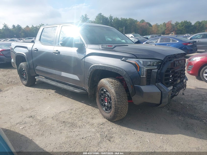 TOYOTA TUNDRA TRD PRO HYBRID CREWMAX 5.5 BED