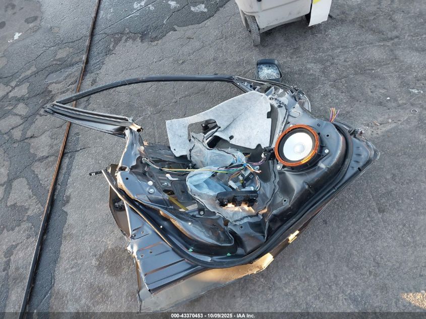 2007 Toyota Prius VIN: JTDKB20U473205170 Lot: 43370453