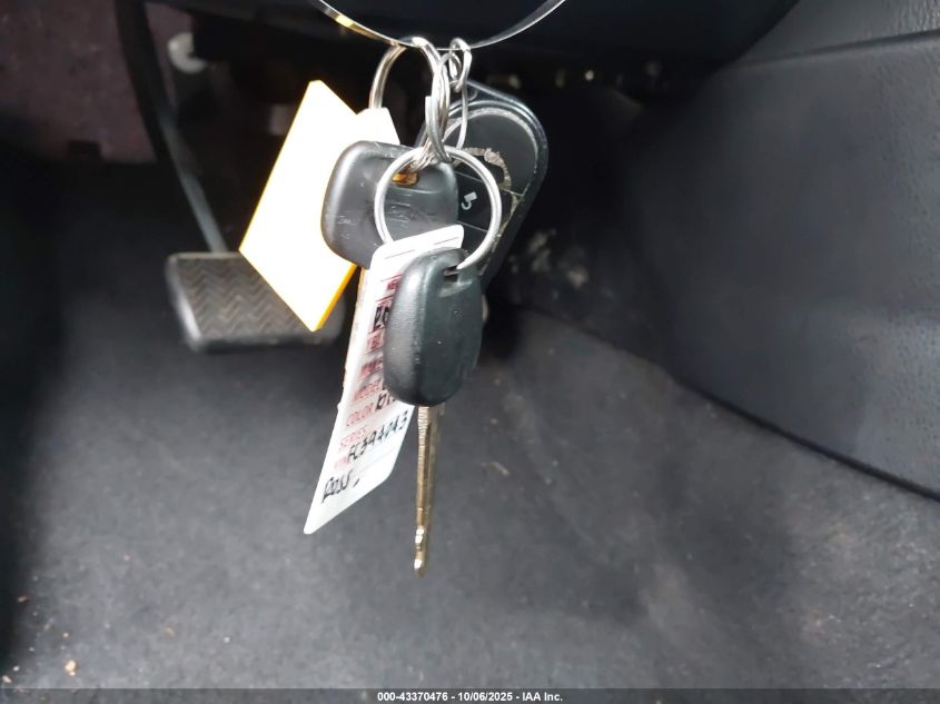 2015 Toyota Corolla L VIN: 2T1BURHE1FC394043 Lot: 43370476