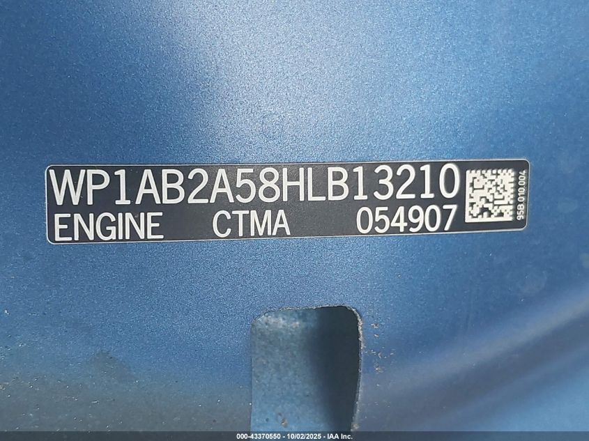 2017 Porsche Macan S VIN: WP1AB2A58HLB13210 Lot: 43370550