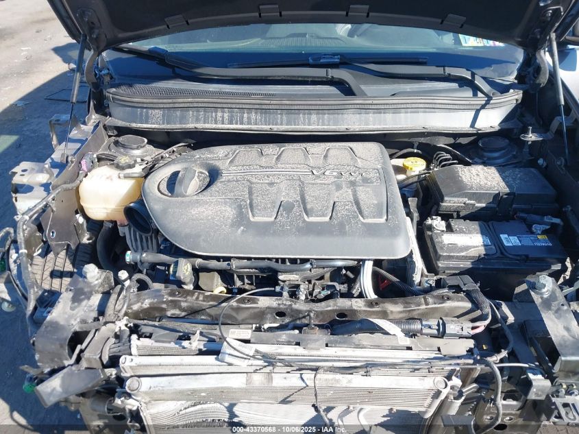 2018 Jeep Cherokee Latitude Plus 4X4 VIN: 1C4PJMLX6JD576228 Lot: 43370568