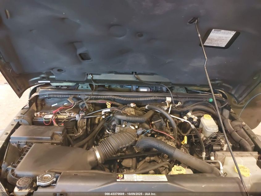 2007 Jeep Wrangler Unlimited Sahara VIN: 1J4GA59137L141913 Lot: 43370589