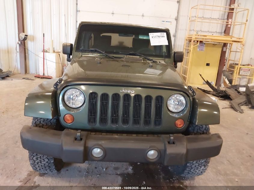 2007 Jeep Wrangler Unlimited Sahara VIN: 1J4GA59137L141913 Lot: 43370589