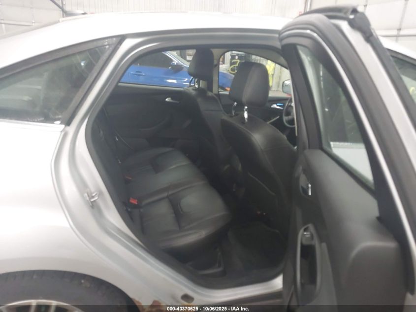 2012 Ford Focus Sel VIN: 1FAHP3H25CL174810 Lot: 43370625