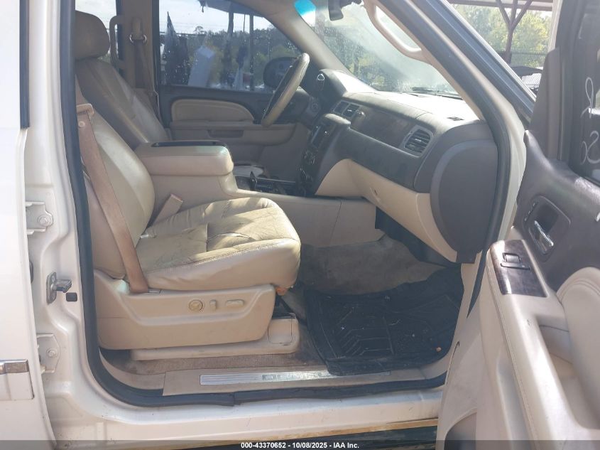 2010 GMC Yukon Xl 1500 Denali VIN: 1GKUKMEF6AR146601 Lot: 43370652