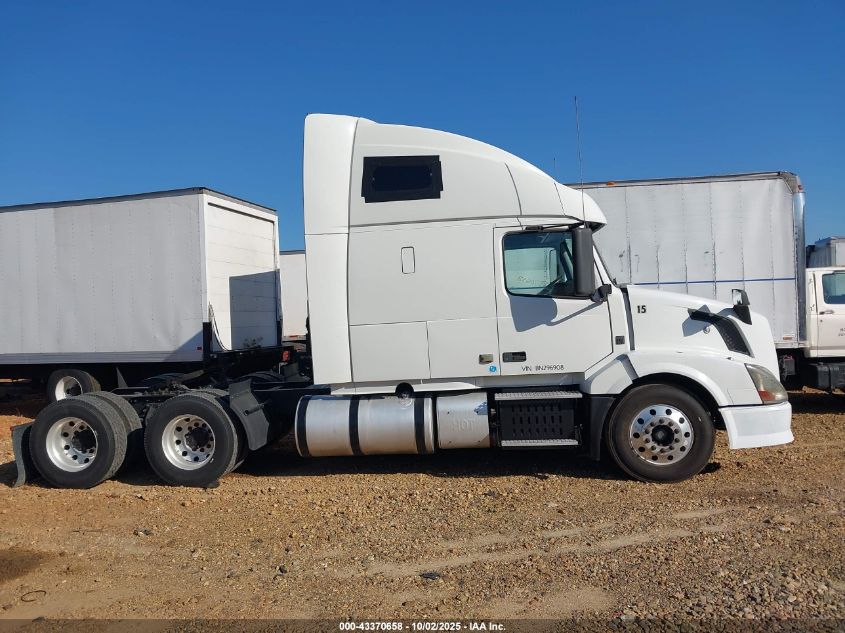 2011 Volvo Vn Vnl VIN: 4V4NC9EH2BN296908 Lot: 43370658