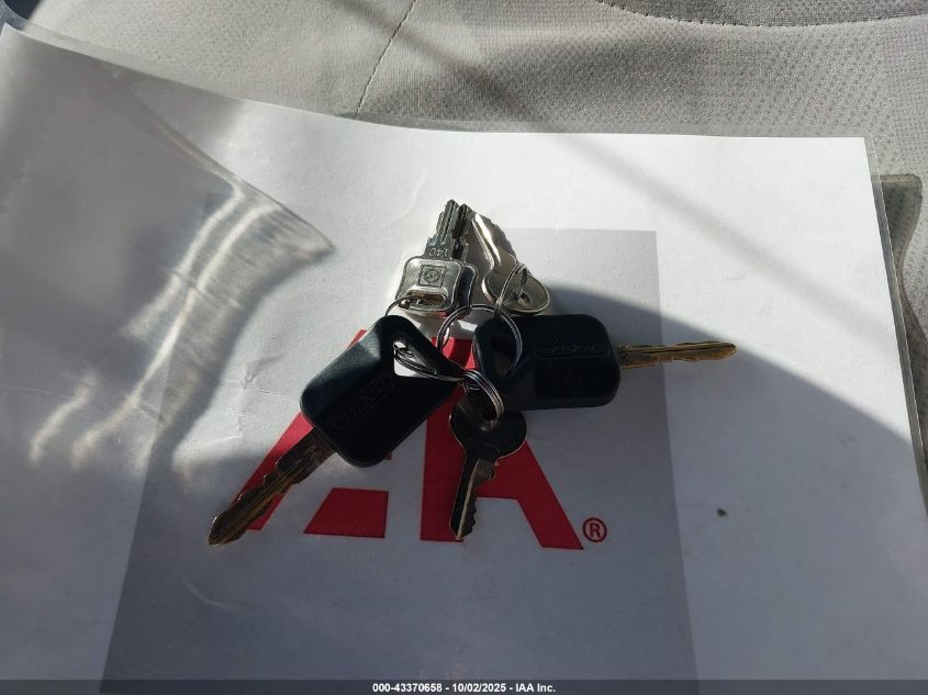 2011 Volvo Vn Vnl VIN: 4V4NC9EH2BN296908 Lot: 43370658