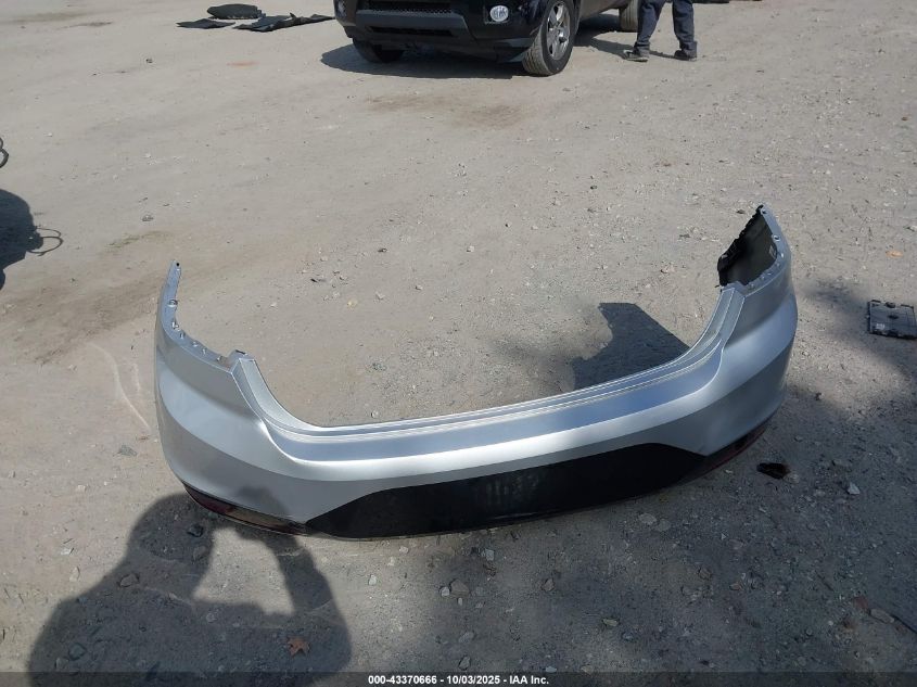 2019 Hyundai Elantra Value Edition VIN: KMHD84LF4KU865739 Lot: 43370666