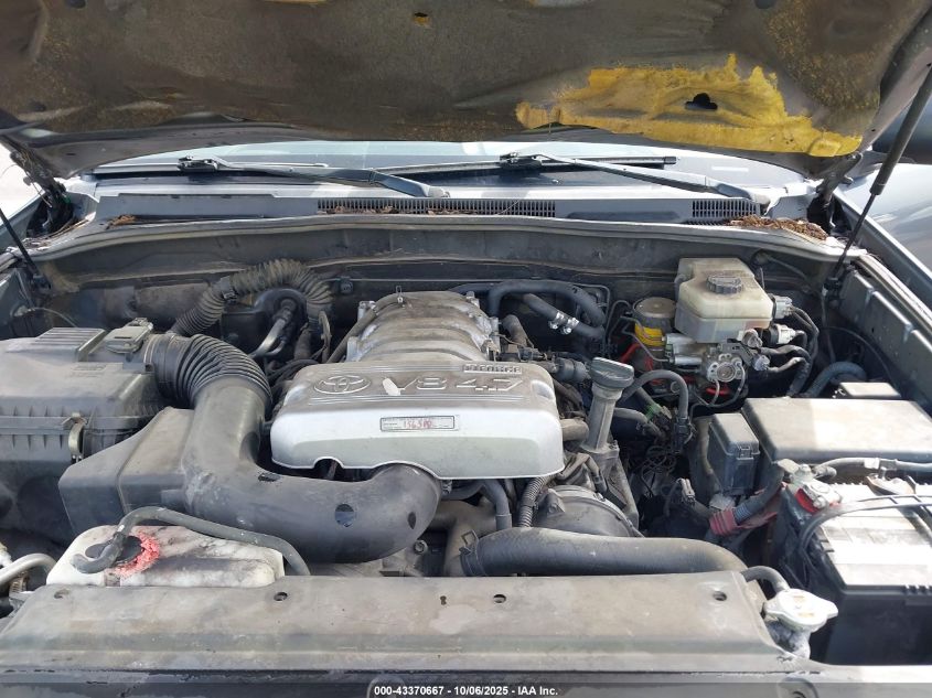 2004 Toyota 4Runner Sr5 V8 VIN: JTEZT14R440013963 Lot: 43370667