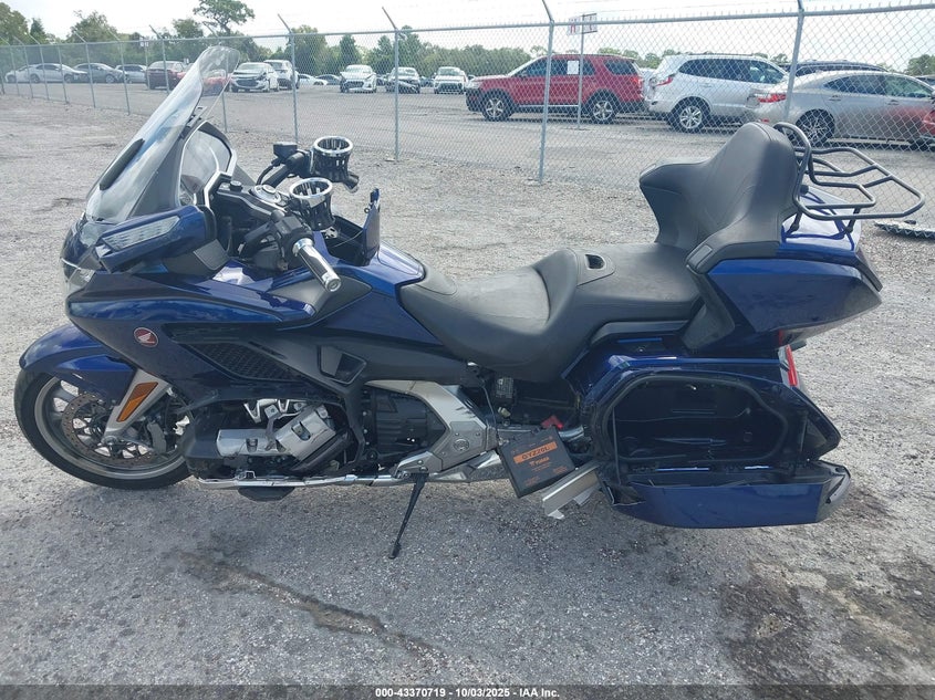 2018 Honda Gl1800 D VIN: JH2SC7956JK004445 Lot: 43370719