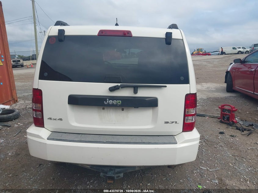 2008 Jeep Liberty Sport VIN: 1J8GN28K88W140445 Lot: 43370728