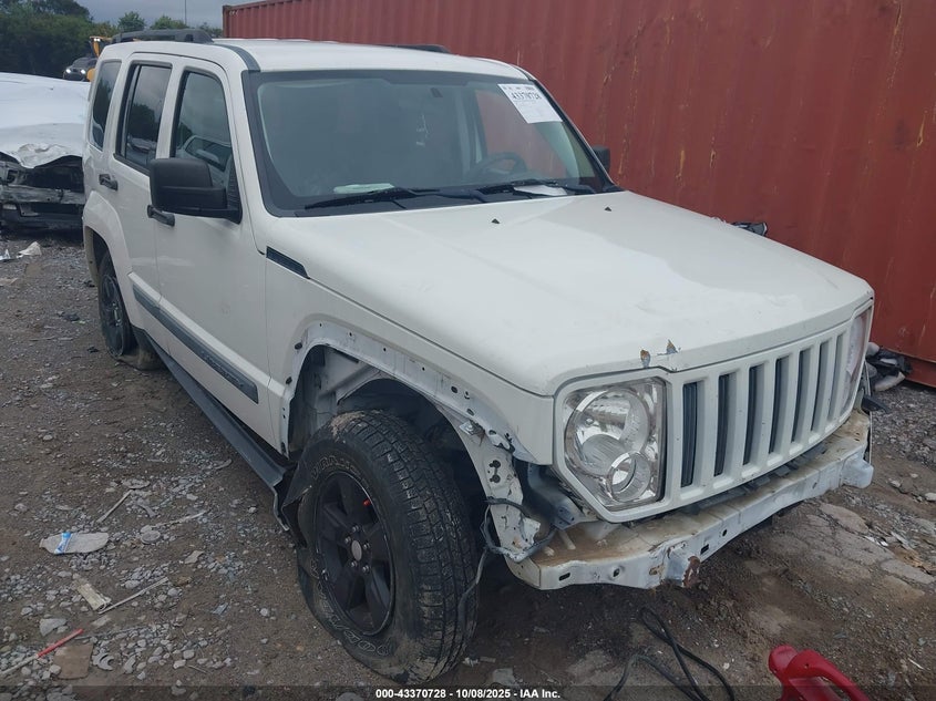 2008 Jeep Liberty Sport VIN: 1J8GN28K88W140445 Lot: 43370728