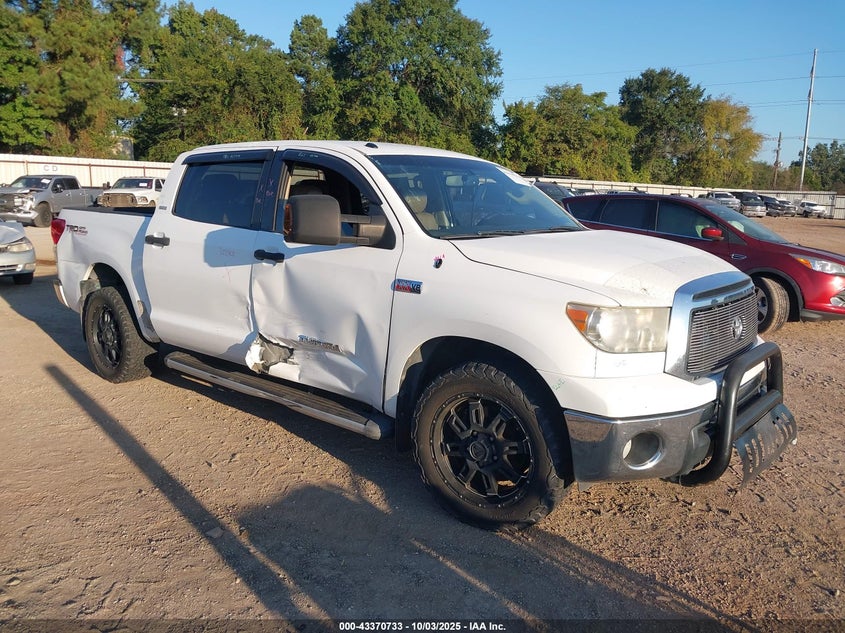 TOYOTA TUNDRA GRADE 5.7L V8