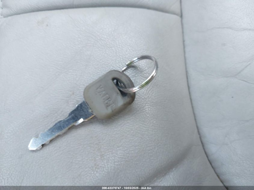 2002 Buick Park Avenue VIN: 1G4CW54K824243762 Lot: 43370747