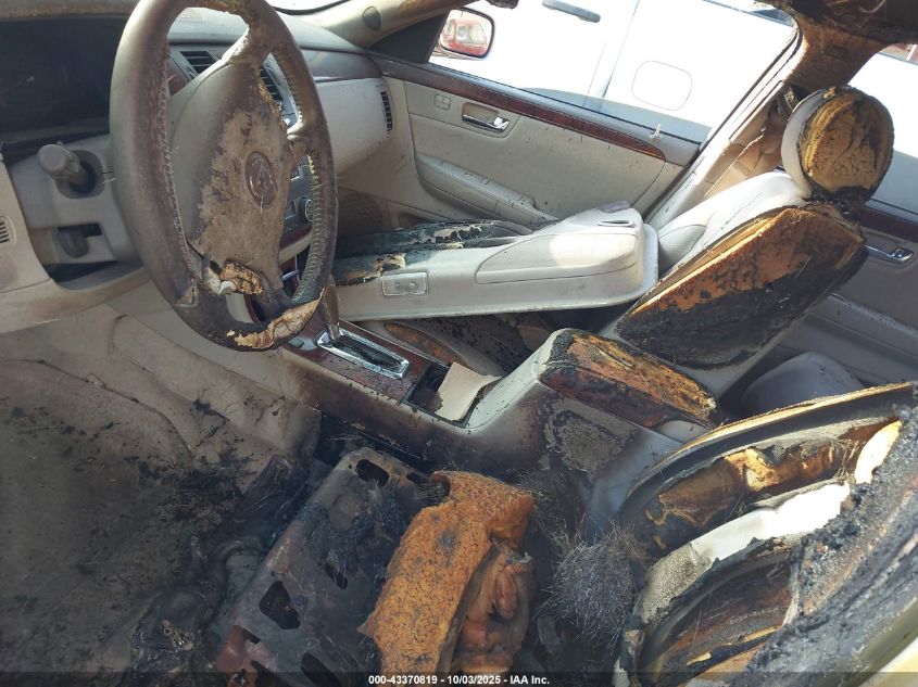 2007 Cadillac Dts Luxury I VIN: 1G6KD57Y47U187805 Lot: 43370819