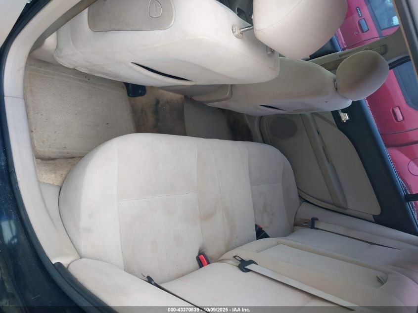 2008 Mercury Milan I4 VIN: 3MEHM07Z18R613136 Lot: 43370839