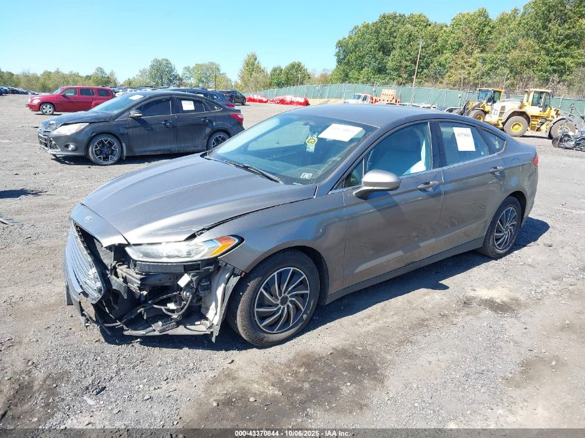 2013 Ford Fusion S VIN: 3FA6P0G79DR249577 Lot: 43370844