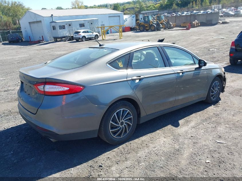 2013 Ford Fusion S VIN: 3FA6P0G79DR249577 Lot: 43370844