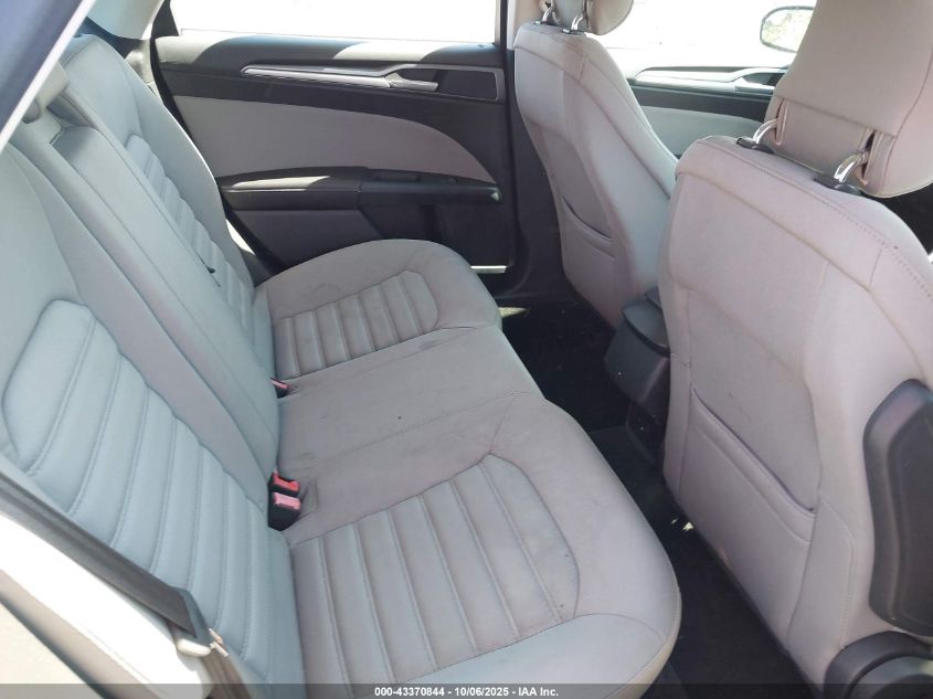 2013 Ford Fusion S VIN: 3FA6P0G79DR249577 Lot: 43370844