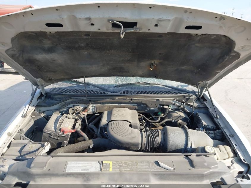 2003 Ford F-150 Lariat/Xlt VIN: 1FTRW07653KA38493 Lot: 43370849