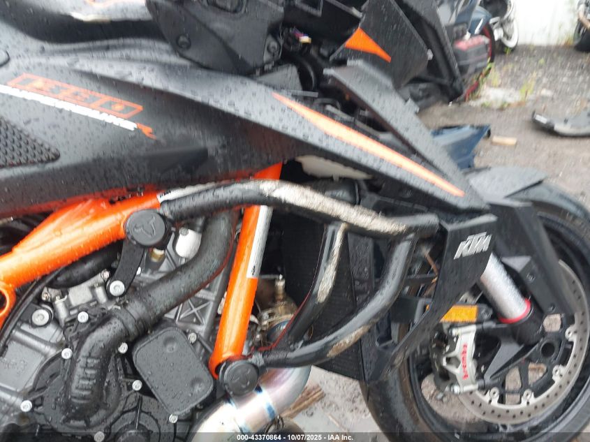 2024 Ktm 1290 Super Duke R VIN: VBKV39404RM989680 Lot: 43370864