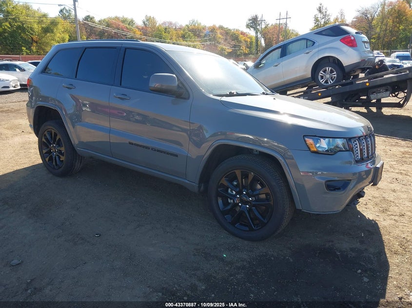 JEEP GRAND CHEROKEE LAREDO X 4X4