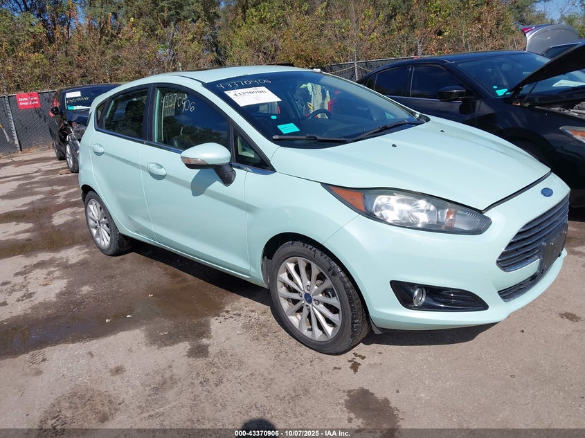FORD FIESTA TITANIUM