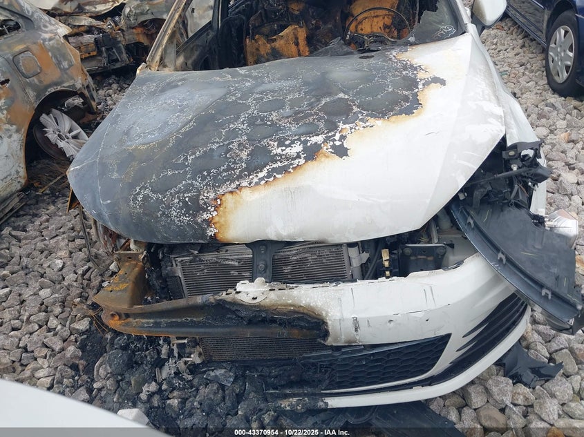 2017 Volkswagen Golf Gti Autobahn 4-Door/S 4-Door/Se 4-Door/Sport 4-Door VIN: 3VW4T7AU3HM074036 Lot: 43370954