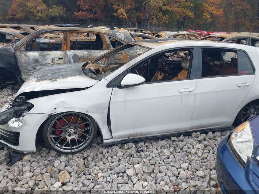 2017 Volkswagen Golf Gti Autobahn 4-Door/S 4-Door/Se 4-Door/Sport 4-Door VIN: 3VW4T7AU3HM074036 Lot: 43370954