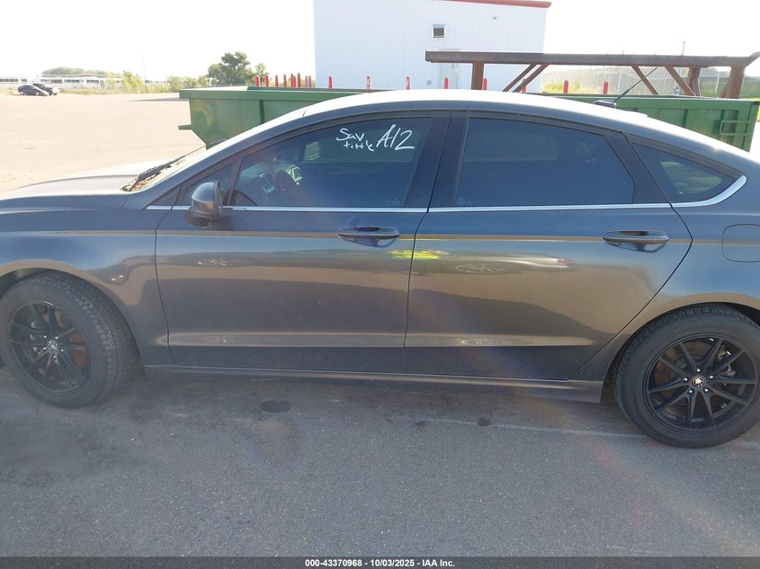 3FA6P0HD3HR313400 2017 FORD FUSION photo no. 13