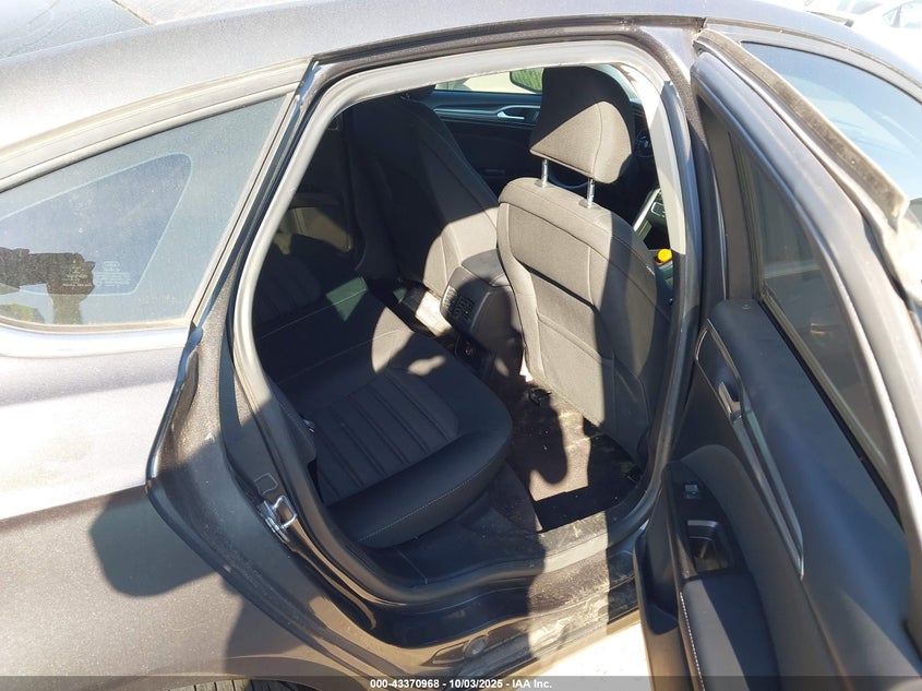 3FA6P0HD3HR313400 2017 FORD FUSION photo no. 8