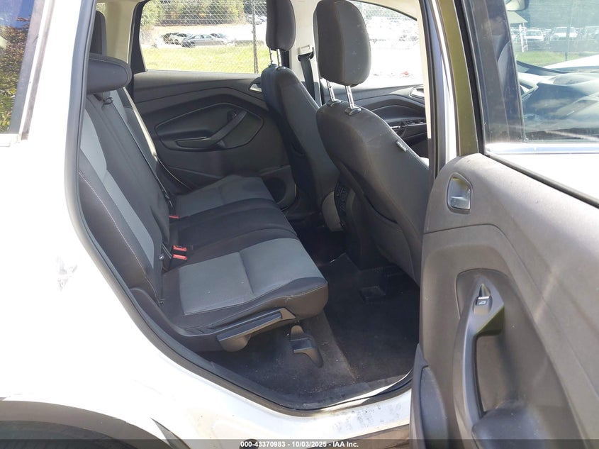 2019 FORD ESCAPE SE - 1FMCU0GD9KUA07059