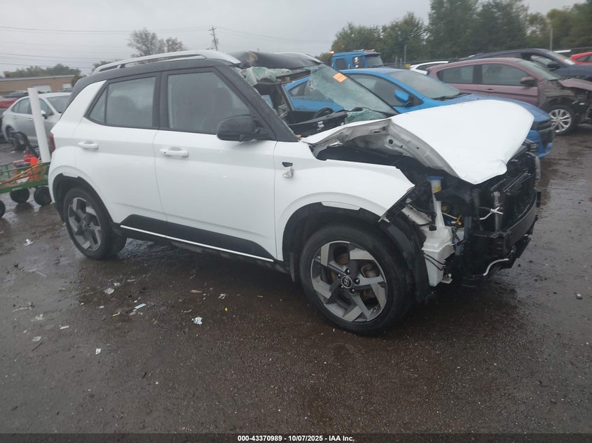 HYUNDAI VENUE LIMITED