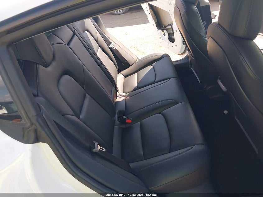 2022 Tesla Model 3 Long Range Dual Motor All-Wheel Drive VIN: 5YJ3E1EB7NF254148 Lot: 43371010