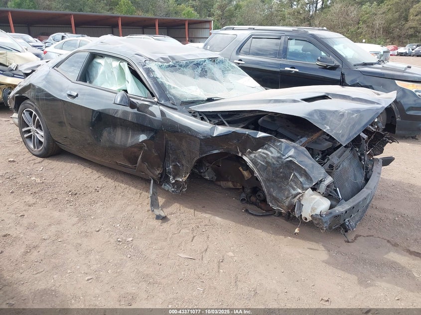 DODGE CHALLENGER SXT AWD