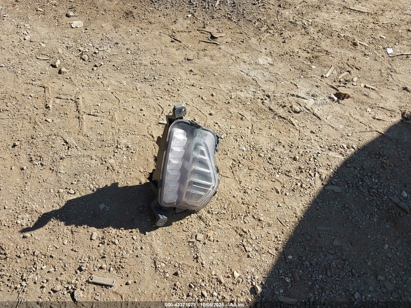 2017 HYUNDAI SANTA FE SE KM8SN4HF5HU175273