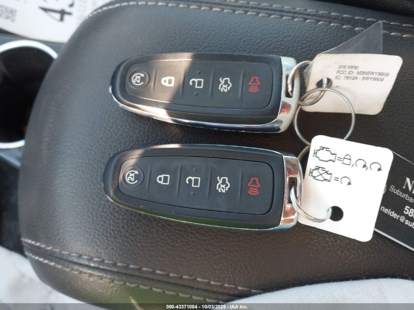 2015 Ford Escape Titanium VIN: 1FMCU9JX7FUA07073 Lot: 43371084