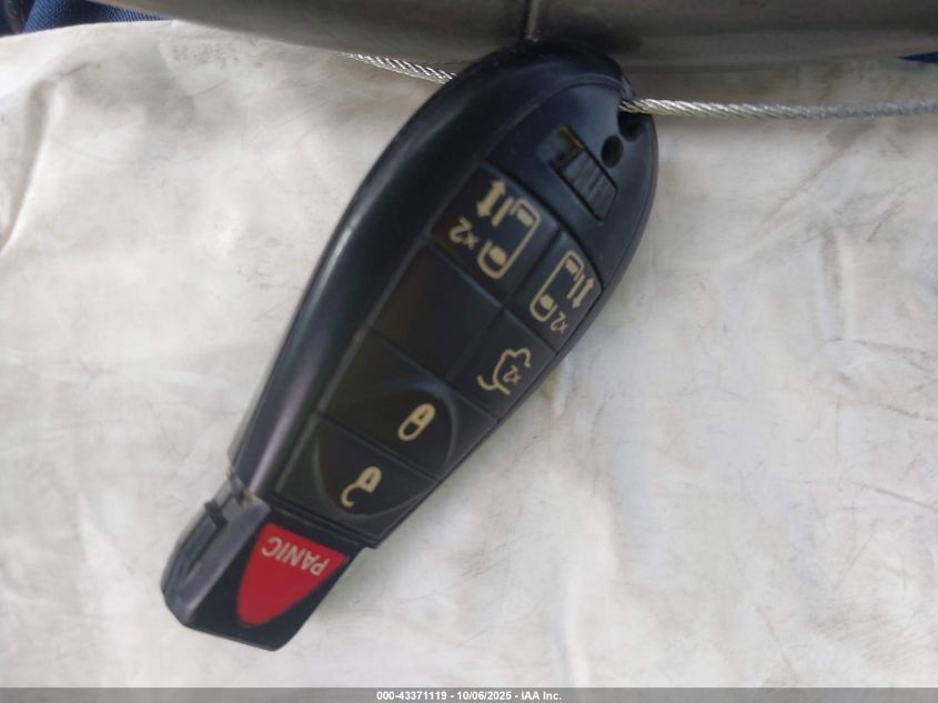 2010 Chrysler Town & Country Touring VIN: 2A4RR5D12AR300279 Lot: 43371119