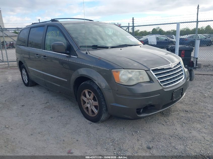 CHRYSLER TOWN & COUNTRY TOURING