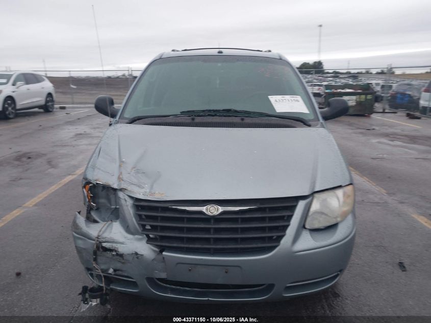 2006 Chrysler Town & Country Touring VIN: 2A4GP54L56R818828 Lot: 43371150
