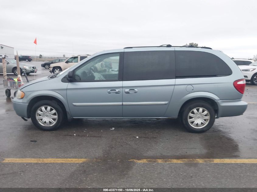 2006 Chrysler Town & Country Touring VIN: 2A4GP54L56R818828 Lot: 43371150