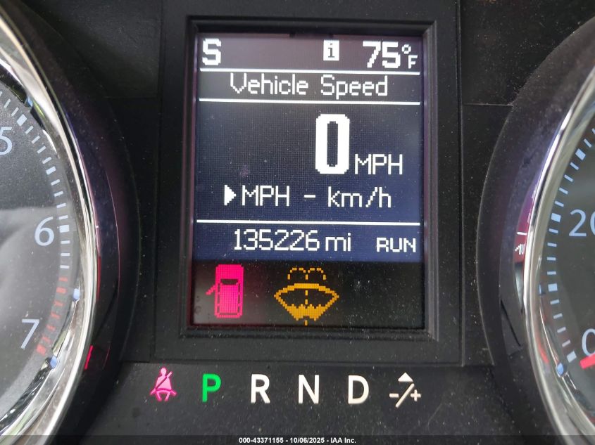 2015 Chrysler Town & Country Touring VIN: 2C4RC1BG0FR731153 Lot: 43371155